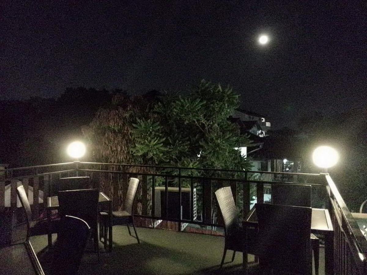 The Cozy Hotel Chalong Buitenkant foto